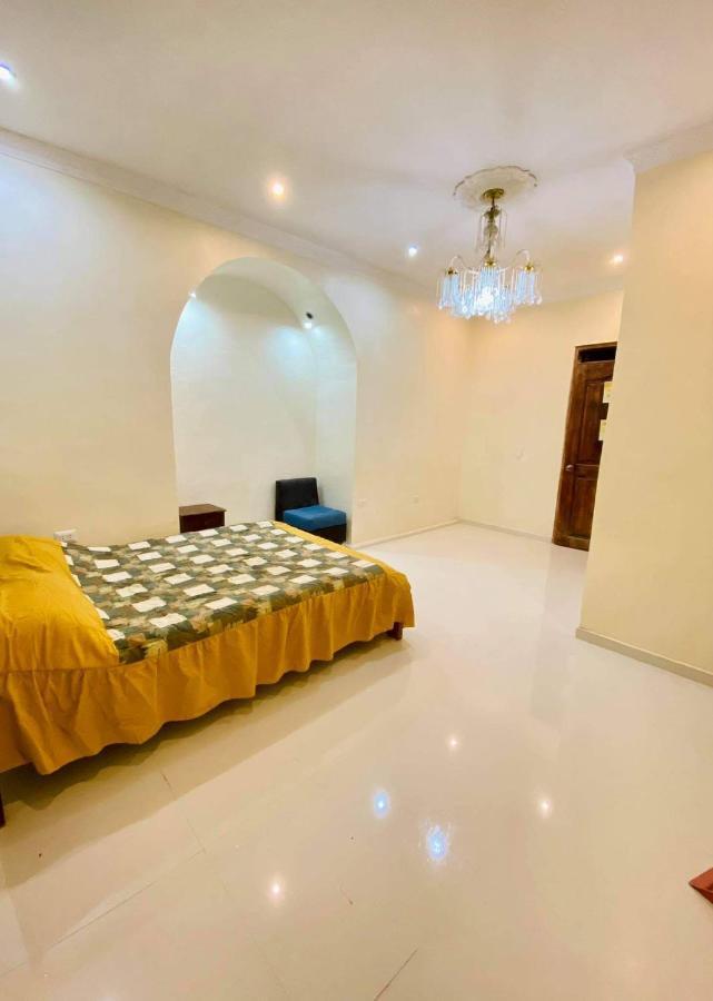 Hostal Atlantis Quito Kültér fotó