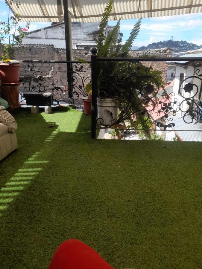 Hostal Atlantis Quito Kültér fotó