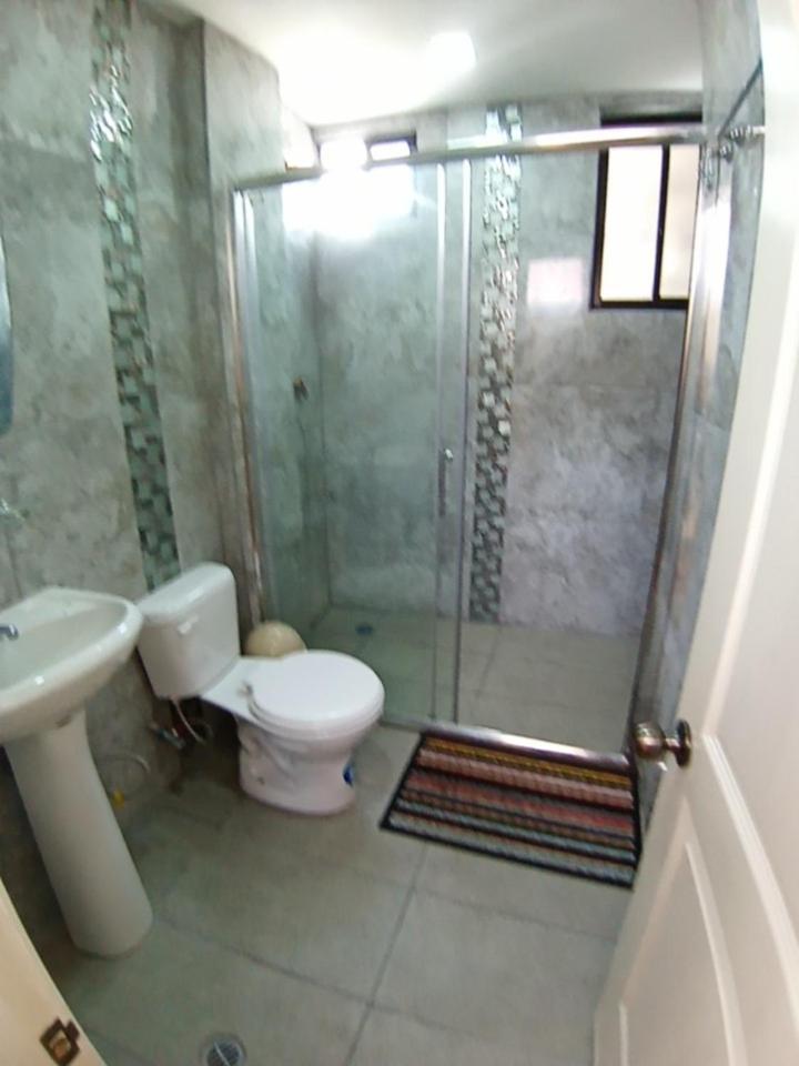 Hostal Atlantis Quito Kültér fotó