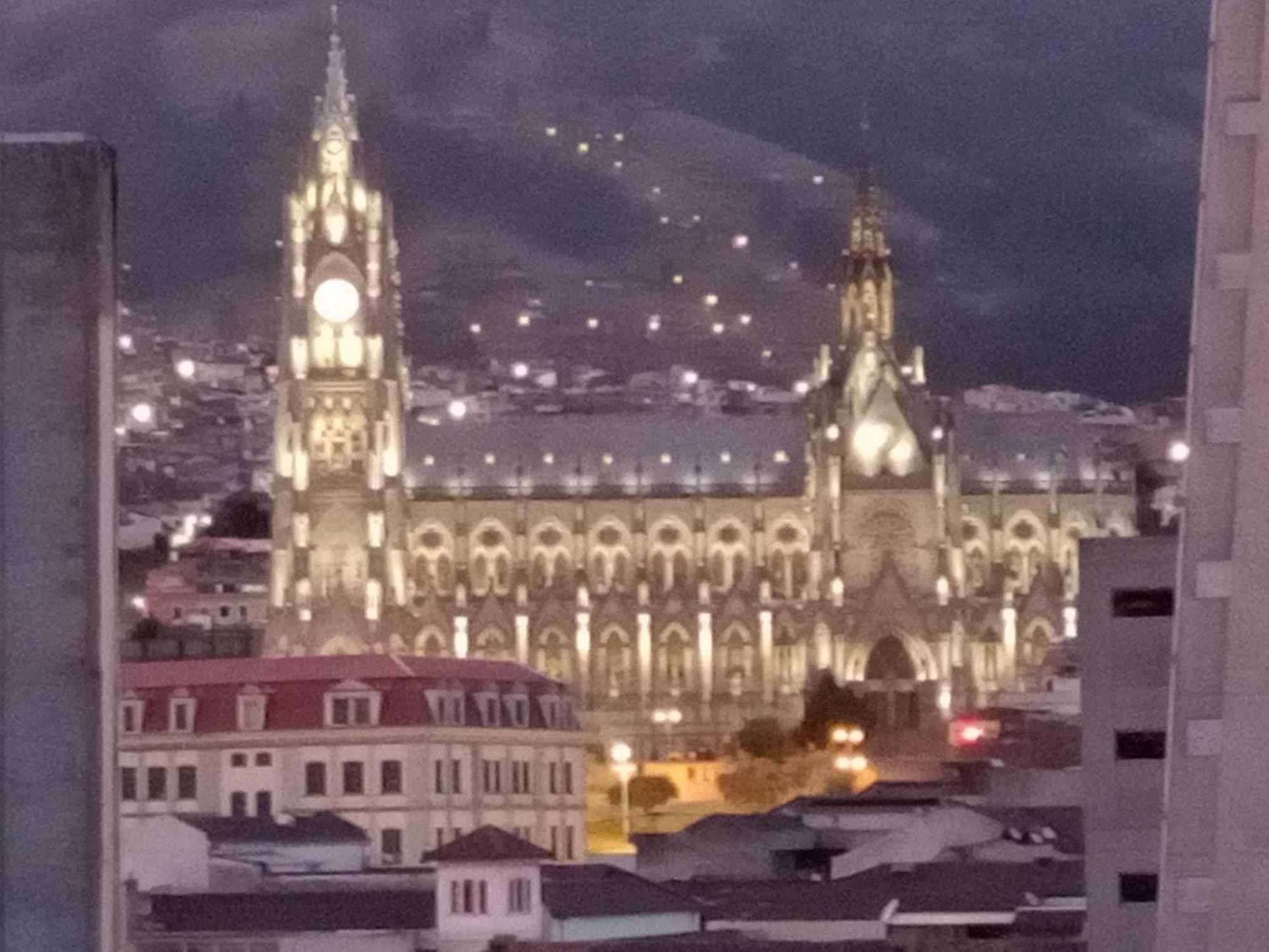 Hostal Atlantis Quito Kültér fotó